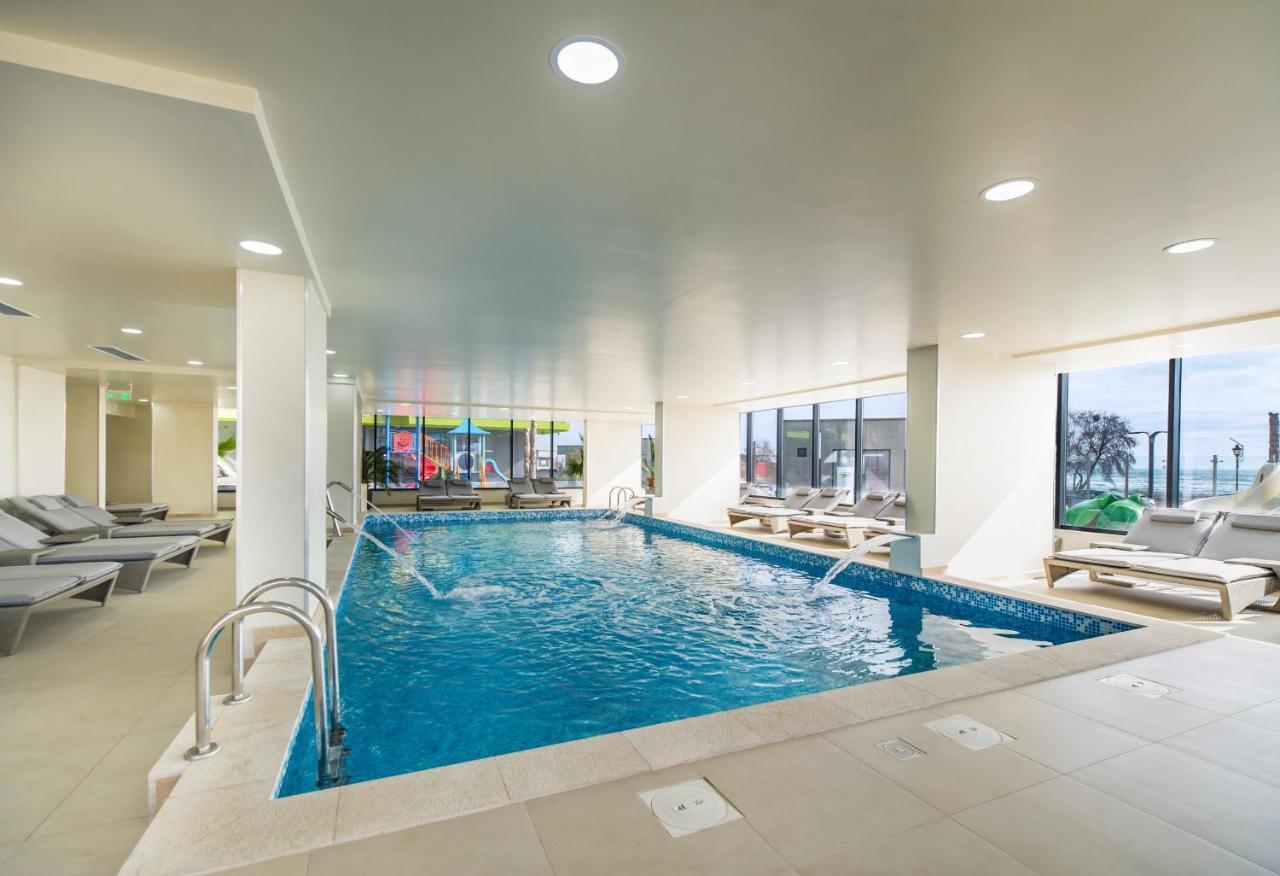 Olive apartment in Alezzi Spa n Pool-parking Mamaia Buitenkant foto